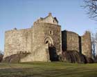 dunstaffnage castle